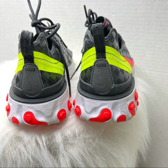 NIKE Epic React Tennis Shoe - Picture 3 of 6